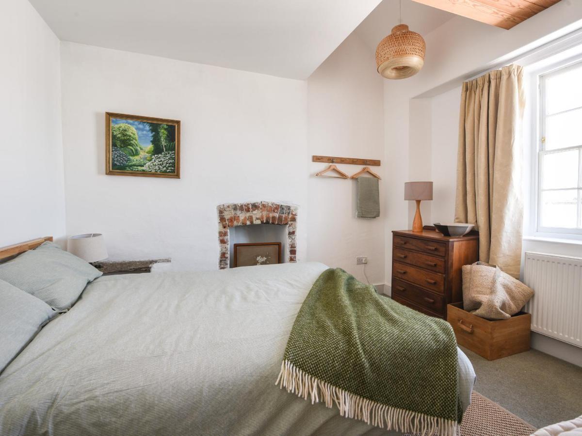 Bell Cliff House Villa Lyme Regis Exteriör bild