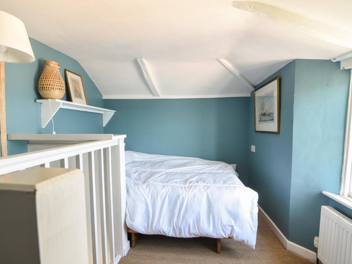 Bell Cliff House Villa Lyme Regis Exteriör bild